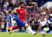 Chelsea hòa nghẹt thở Liverpool ở vòng 1 Ngoại hạng Anh
